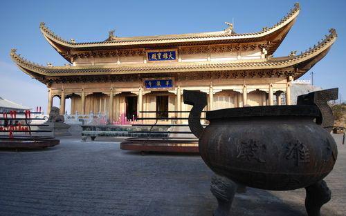 年轻人拜佛成潮流,中国五大求财灵验的寺庙