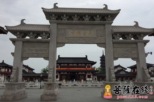 用感恩的心 浴心中的佛——泰兴市庆云禅寺佛诞节浴佛法会圆满举行